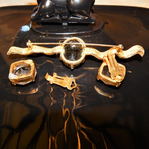 Vintage Vans Authentic Ribbon w/Smoky Stone Brooch - Picture 5 of 8